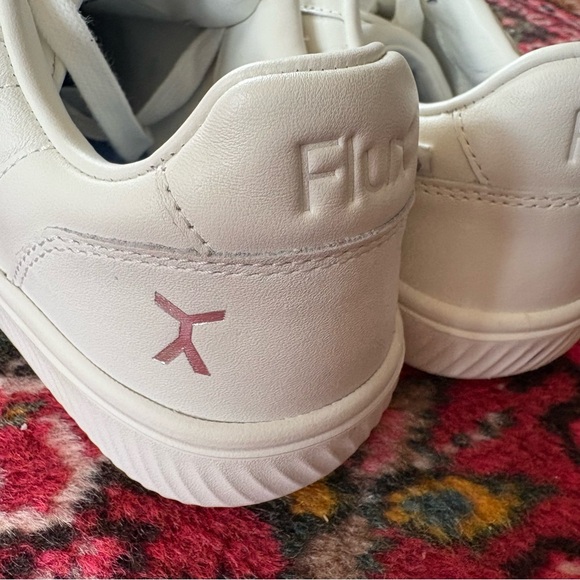 NWOT FLUX footwear Adapt Leather Trainer women’s 9.5 men’s 8 white - Picture 6 of 12